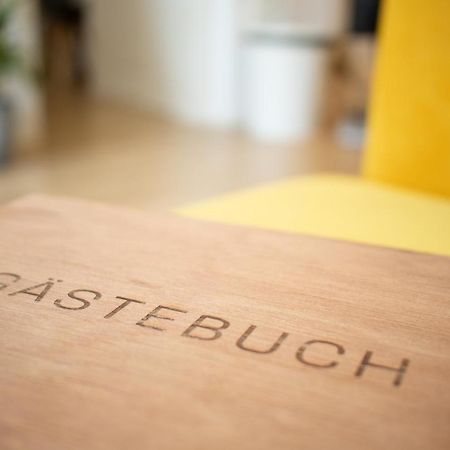 Loewe Apartment Gelb Tiengen Altstadt Waldshut-Tiengen Dış mekan fotoğraf